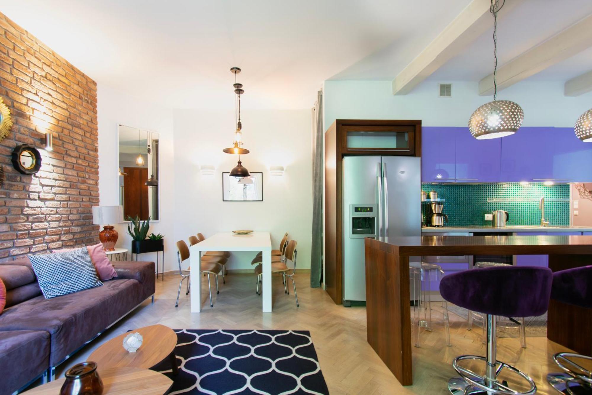 Leilighet Spacious 3br With Ac In Living Room, 2 Balconies Krasków